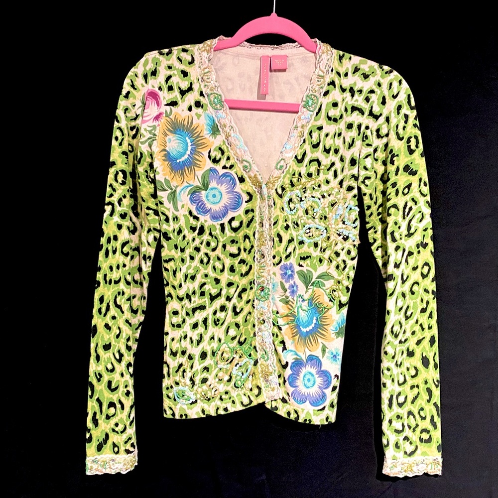 W Medium Vintage Charlotte Tarantola (Anthropologie) beaded sweater.